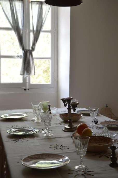 La Loge Familiale: 110M2, Place Rose Goudard, Ac LʼIsle-sur-la-Sorgue Екстериор снимка