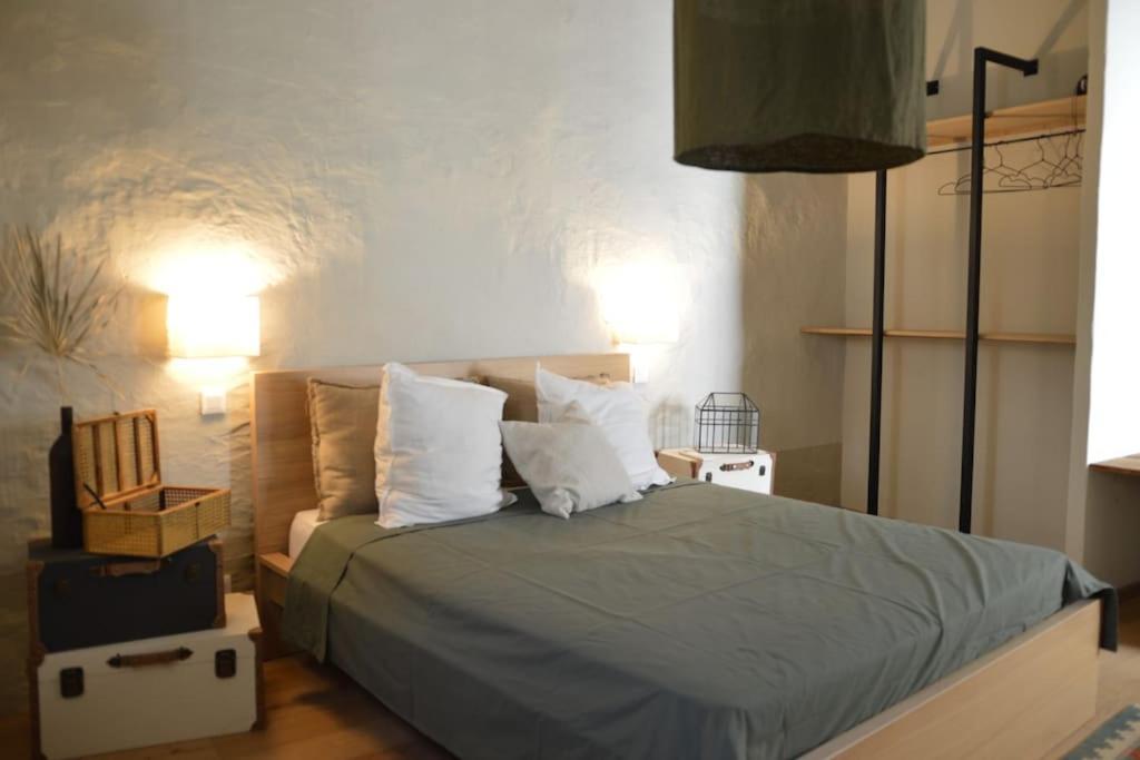 La Loge Familiale: 110M2, Place Rose Goudard, Ac LʼIsle-sur-la-Sorgue Екстериор снимка
