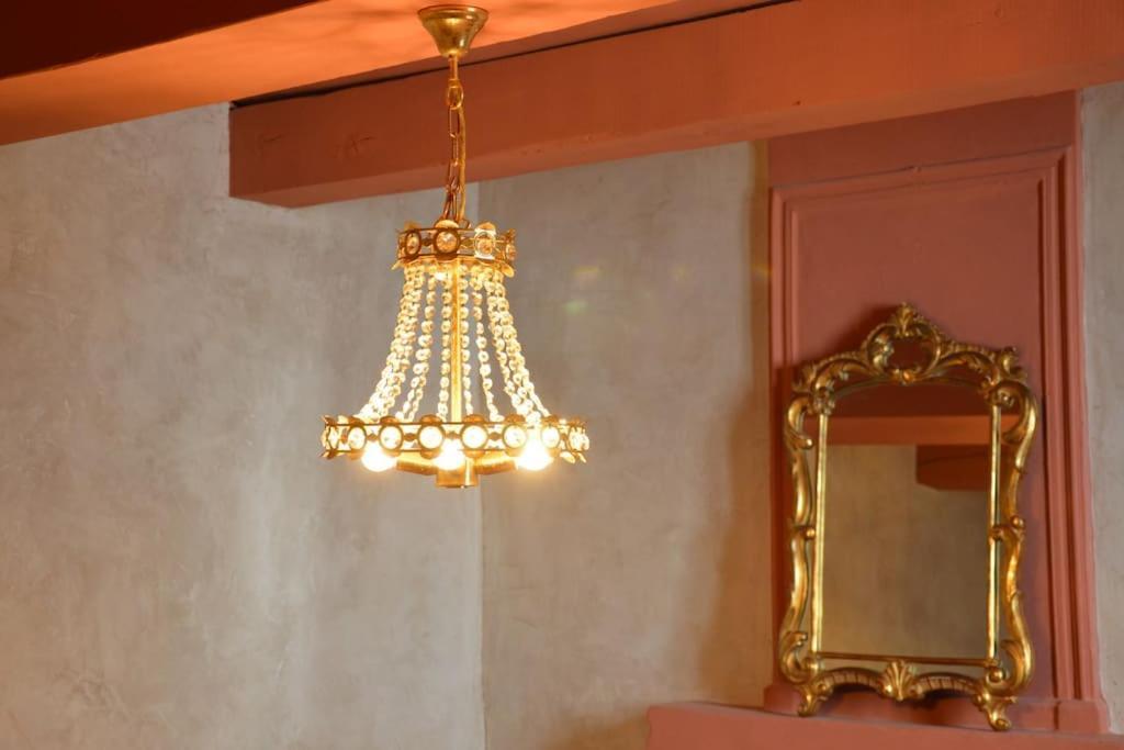La Loge Familiale: 110M2, Place Rose Goudard, Ac LʼIsle-sur-la-Sorgue Екстериор снимка